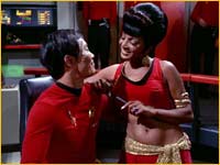 Sulu et Uhura