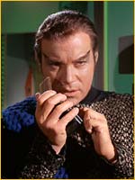 Kirk en Romulien