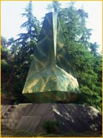 Obélisque Alien